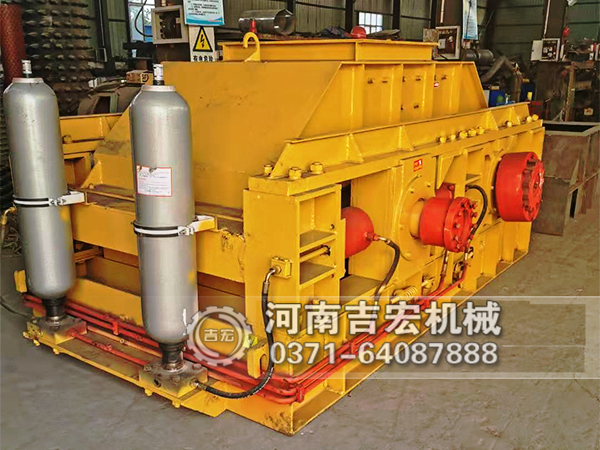 雙滾粉碎制粉機